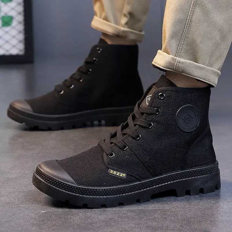 Boots for Men Ankle Retro Canvas Booties Men Shoes Short Barrel Hot Selling Vintage Non Slip Footwear Offers Cheap Fashion New W250811