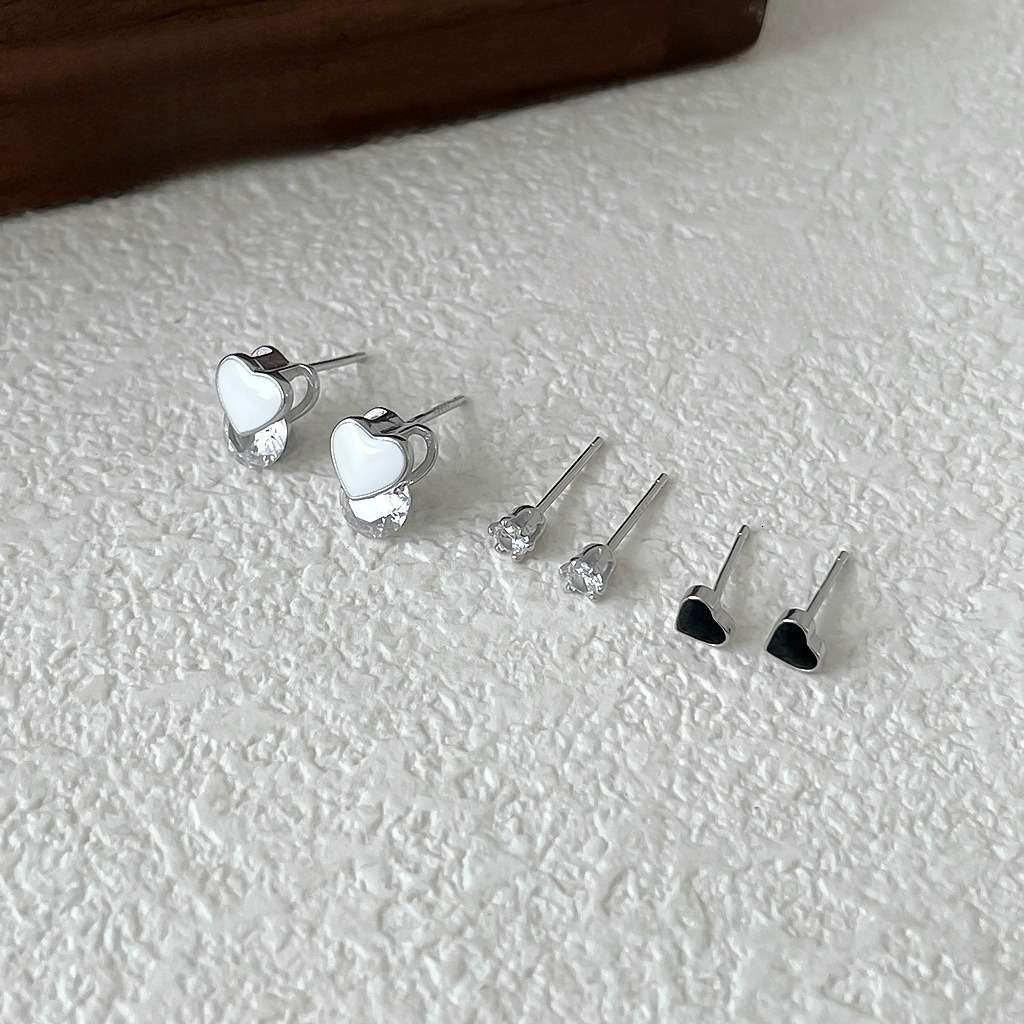 Free Shipping Designer Fashion Accessories S999 Silver Resin Heart-shaped Earrings Sweet Temperament Women's Zircon Ear Studs Luxury Jewelry