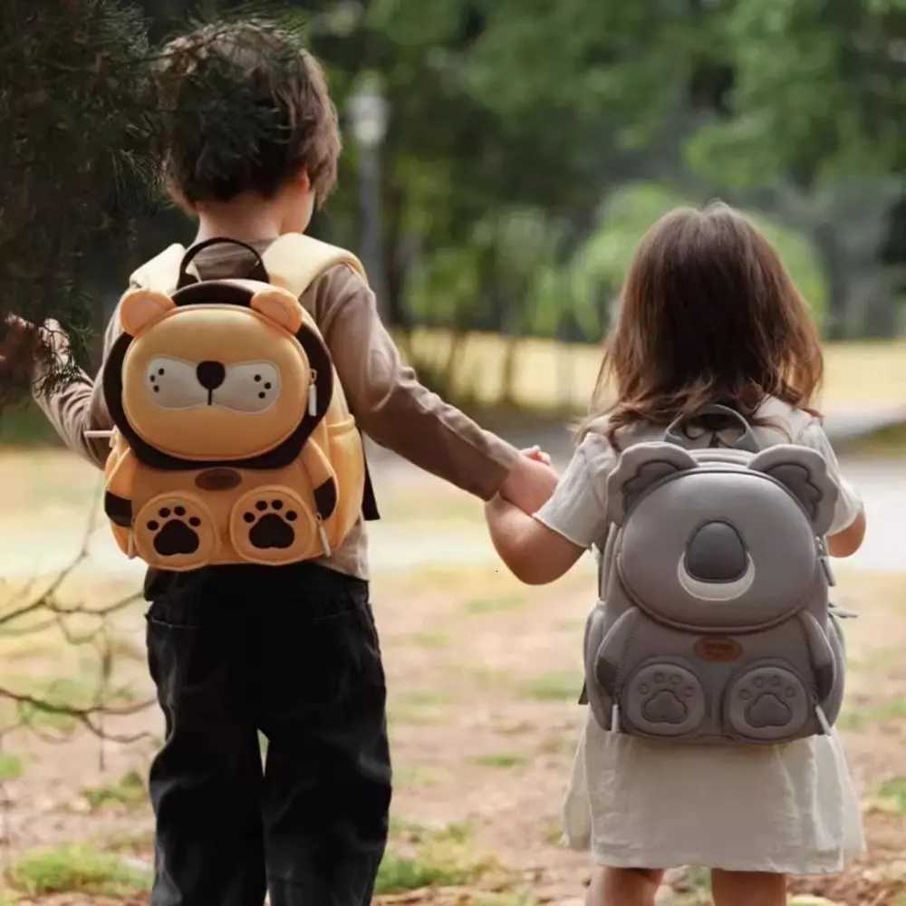 New Large Capacity Childrens Backpack Forest Animal Shaped Cartoon Student Schoolbag Breathable Book Bag for Boys and Girls M250811