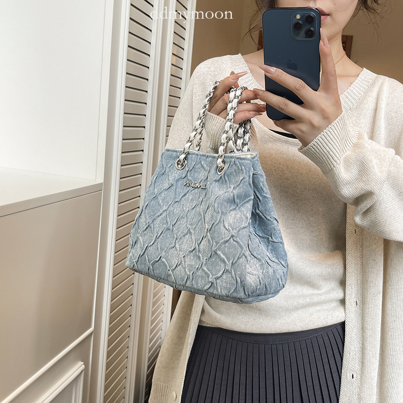 High-end for Women 2025 New Denim Fashion Tote Large Capacity Chain Commuter Shoulder Crossbody Bag ddmymoon