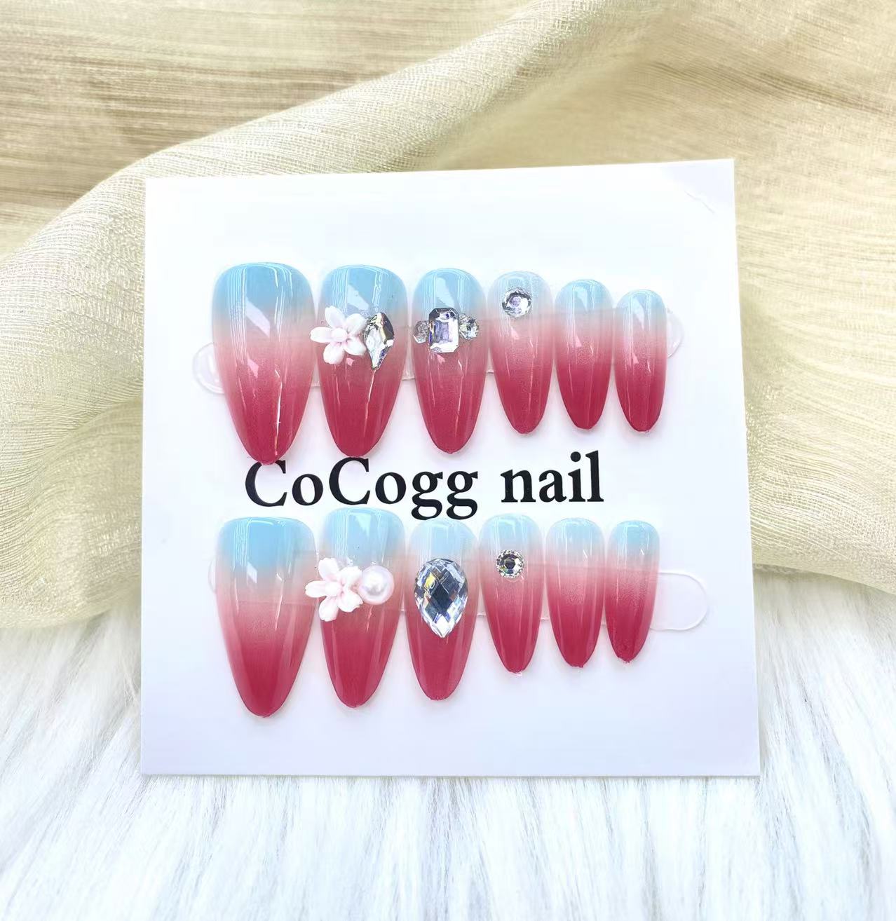 Elegant Handcrafted Press-On Nails - Set of 10 Pieces with Realistic 3D Flower Designs & Sparkling Pearls