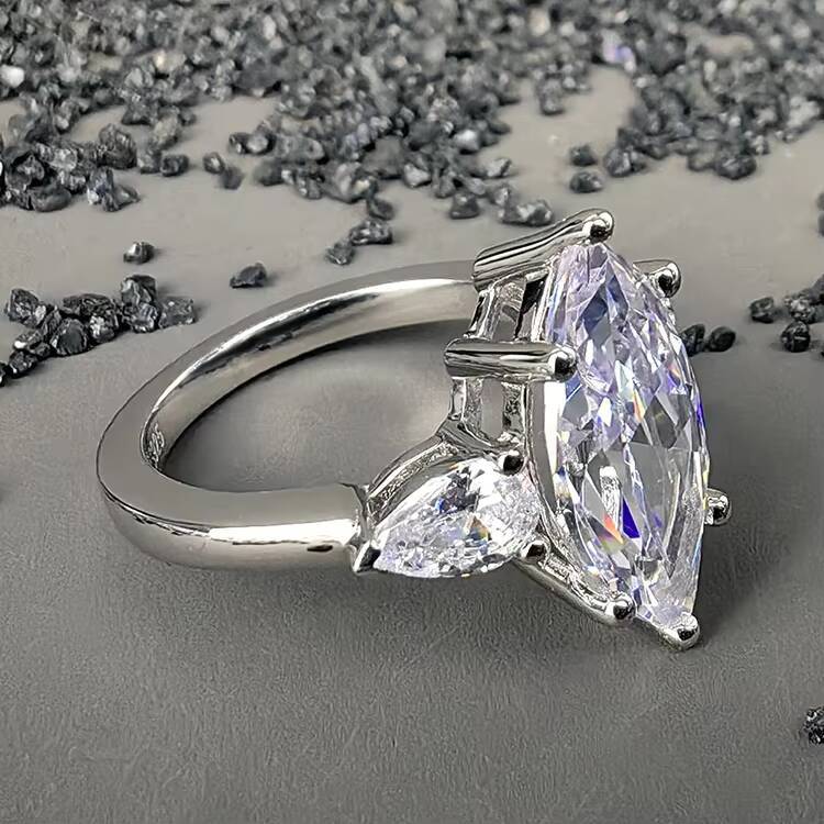 Factory Trendy Rhodium Plated S925 Silver Fine Jewelry Delicate Moissanite Three Stone Ring for Women Engagement Wedding Gift