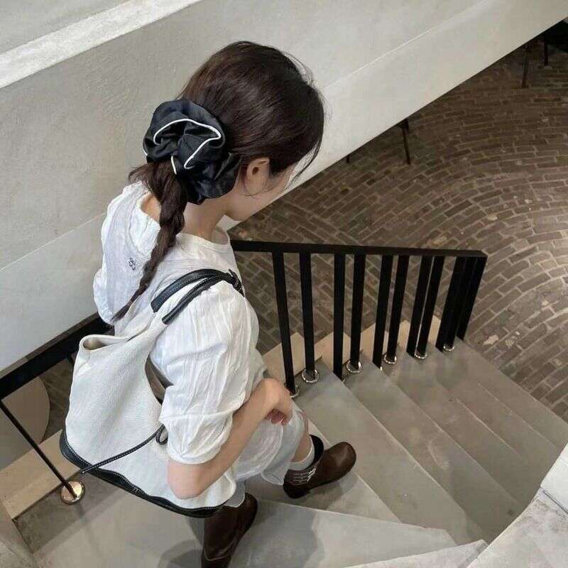 Single Shoulder Canvas For Women 2024 New Korean Version Simple Office Small Carrying Underarm Commuter Bag