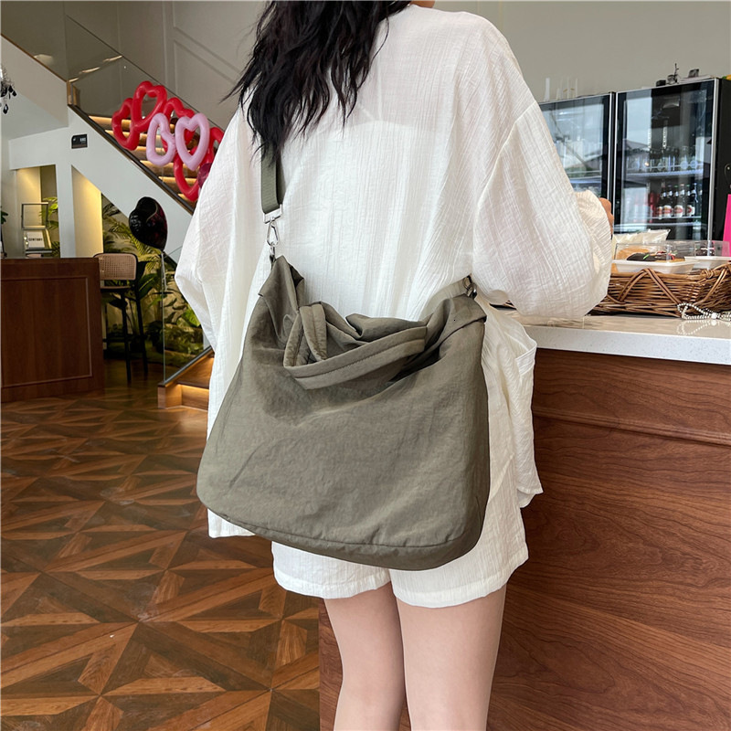 Canvas Women's New Student Handbag Class Korean Version Shoulder Crossbody Bag
