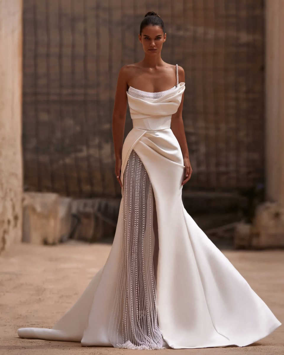 Unique Prom Dresses Pearls One Shoulder Bridal Gowns Mermaid Sleeveless Evening Dresses Customized Princess Bride Dress Vestidos De Novia H25790