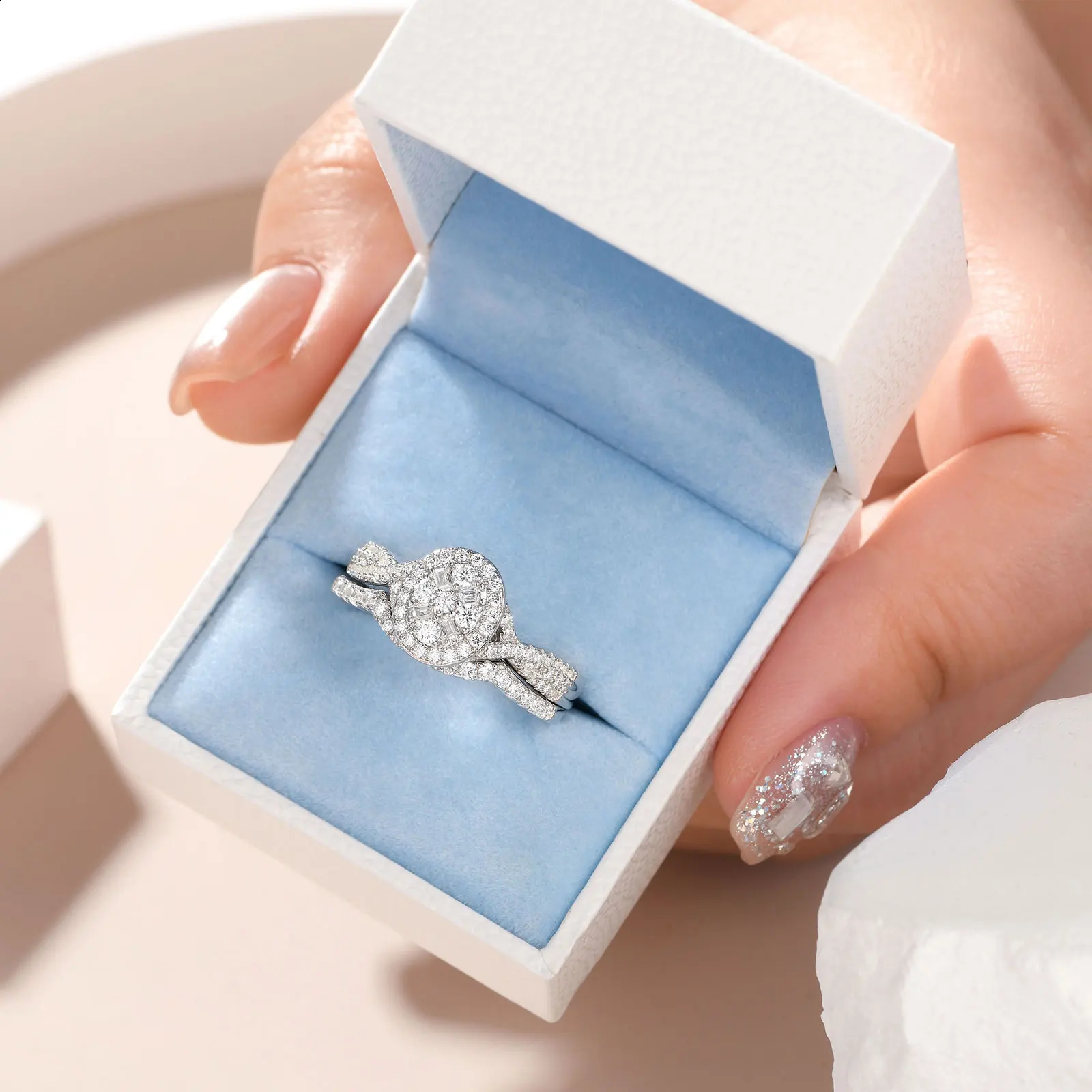 she 925 Sterling Silver Wedding Rings Set for Women Oval Halo Cubic Zircon Bridal Engagement Ring Jewelry Gift 250807