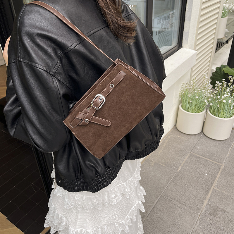Matte Texture for Women 2025 New Autumn Winter Simple Fashion Small Square Single Shoulder Crossbody Bag ddmymoon