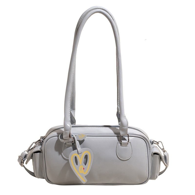 2025 Autumn New Women s Shoulder Bag Oil Wax Leather Women s Bowling women bag s Bag New Heart Pendant Large Capacity Women s Crossbody Bag Autumn New