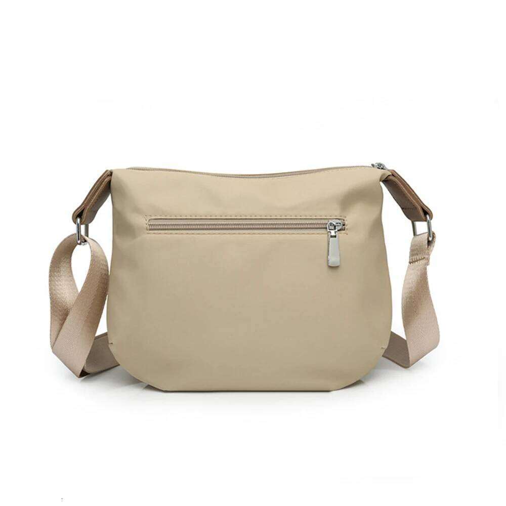 Waterproof Nylon Crossbody Commuter Women's Single Shoulder Versatile Large Capacity Messenger Bag New Lightweight