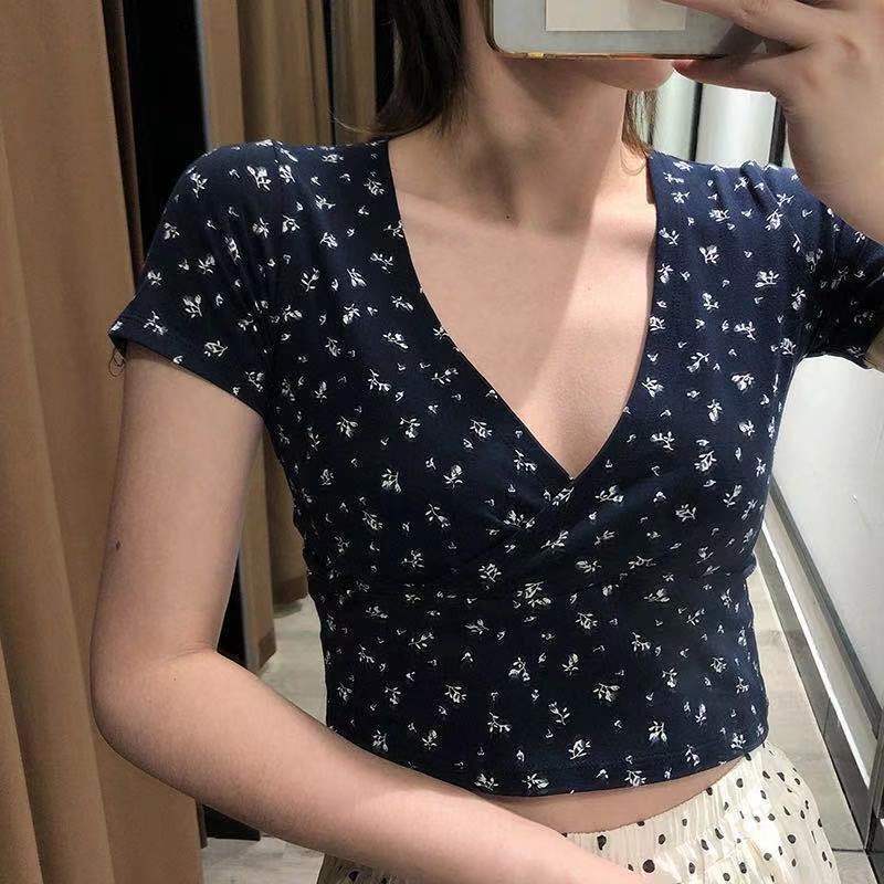 2025 New Floral Short Cropped Top for Women Summer Slim Fit V-Neck Short Sleeve Korean Style T-Shirt Trendy