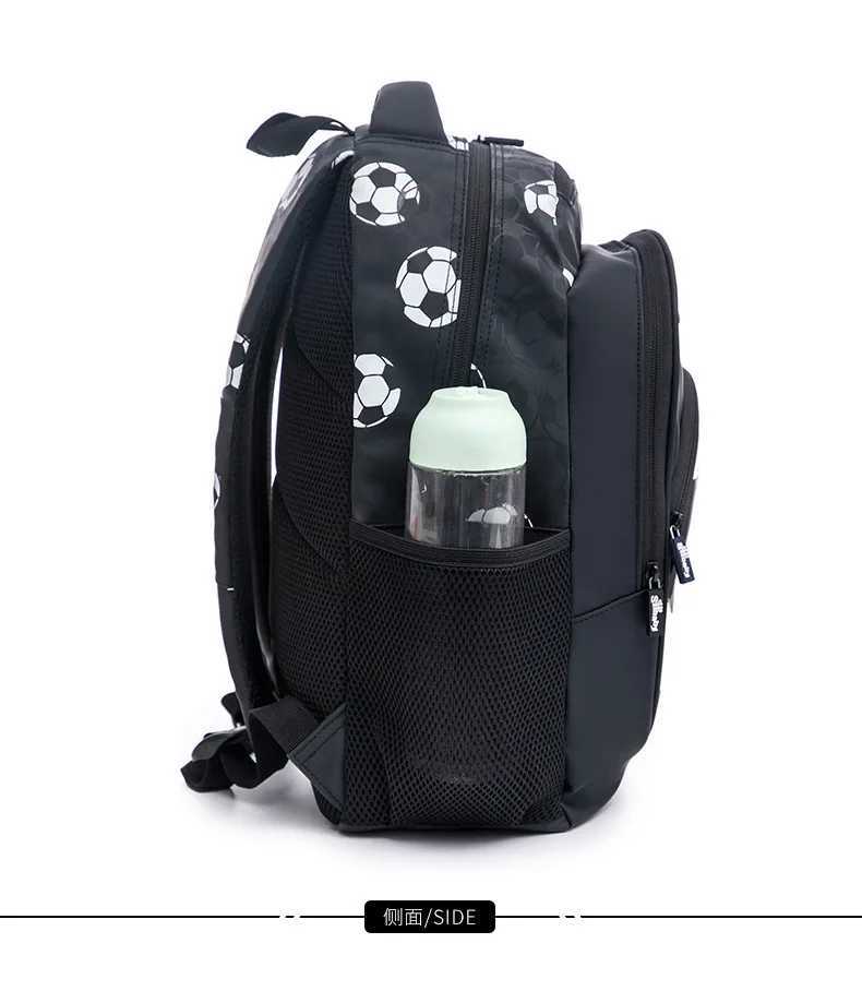 Fashion New Student Backpacks for 1st to 3rd Grade Boys Large Capacity Schoolbags Waterproof Lightweight Football Backpacks M250811