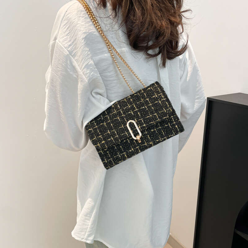 DHpet_wholesale 2025 Fall/Winter Women's Underarm Bag - Trendy Chain Strap PU Shoulder Purse, Small Square Crossbody Bag (240g)