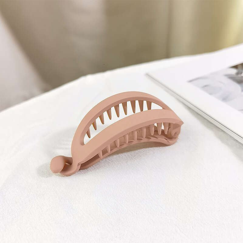 Minimalist Matte Ponytail Horizontal Hairpin Back of Head Accessory for Women Korean Style Elegant Twist Fashion Hair Clip