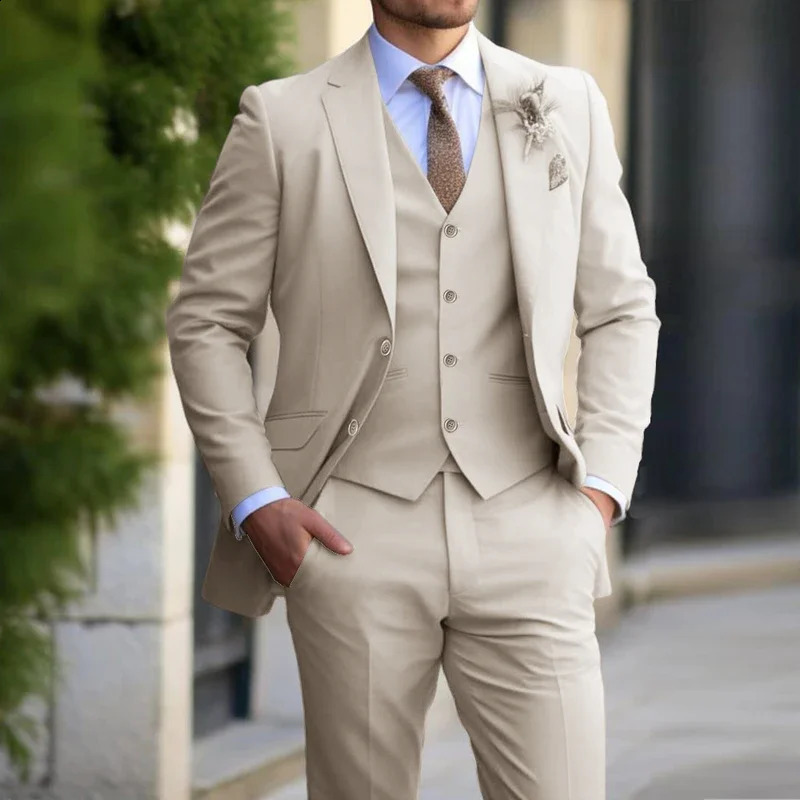 3 Pieces Beige Suits for Men Fashion Slim Fit Blazer Vest Pants Set Formal Business Wedding Tuxedos for Men Casual Clothing 250809