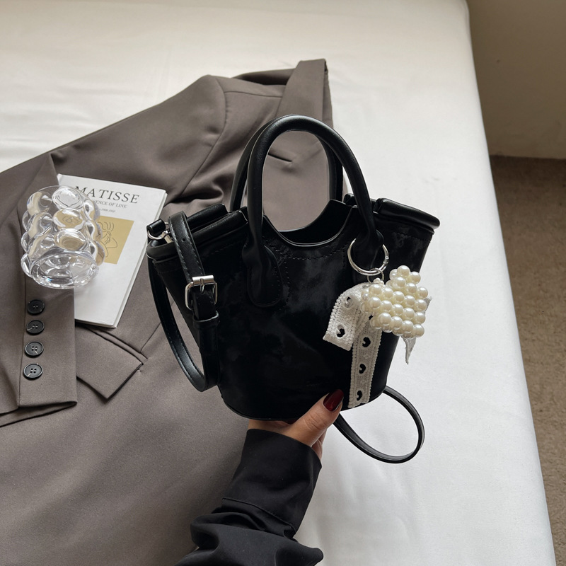 2025 New Trendy Fashion Versatile Stylish Handbag Basket Bucket Casual Crossbody Bag ddmymoon
