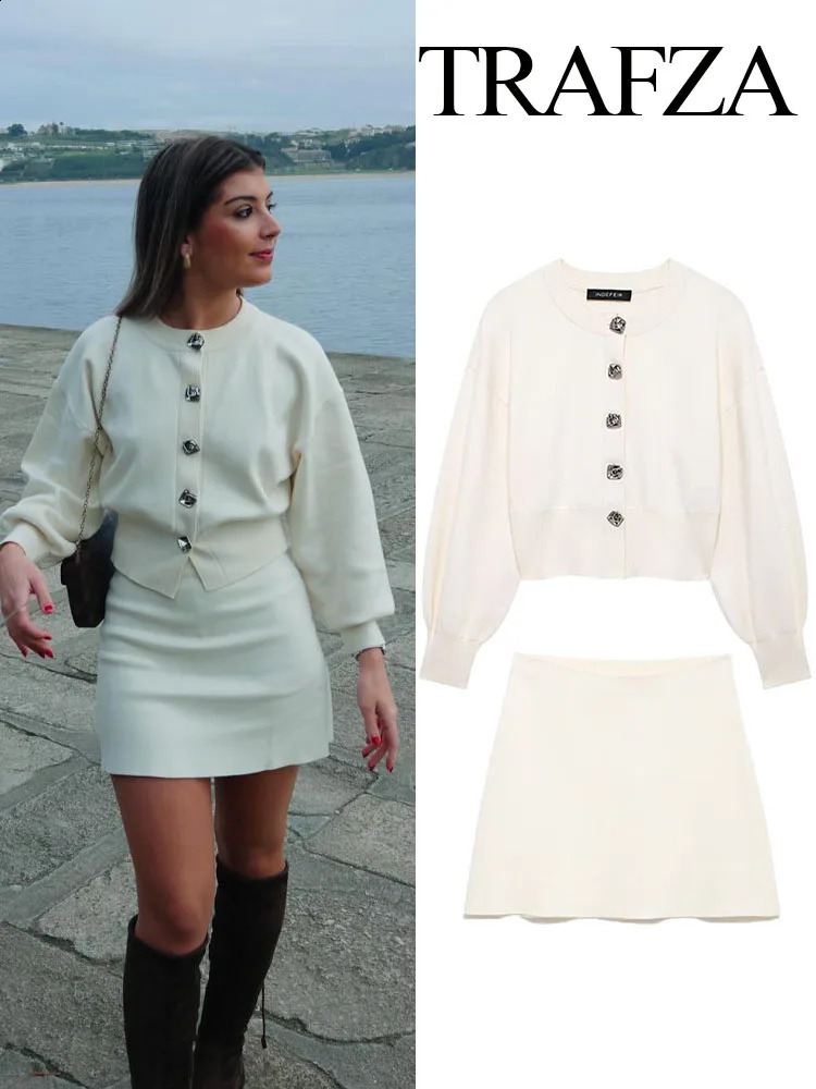 TRAFZA Womens Slim Fit 2 Piece Set Retro Black Knitted Sweater Jacket Fashion High Waist Womens Casual Mini Skirt Streetwear 250811