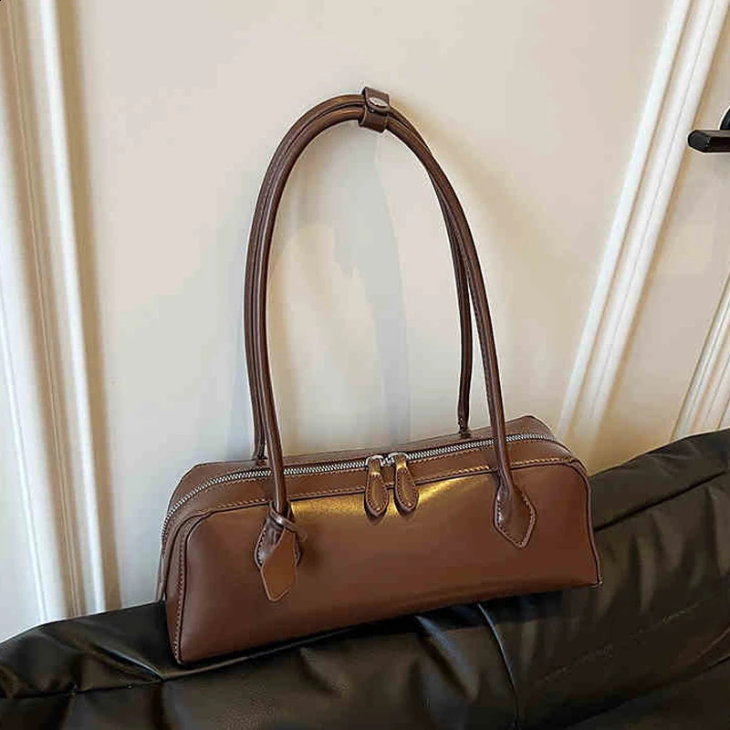 Temperament Versatile Underarm Bag for Women French Light Retro One Shoulder Bags Texture PU Red Handbag 250809