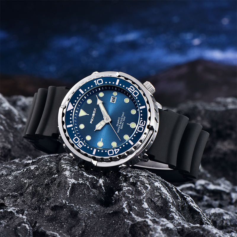 FOXBOX men's quartz watch is a top brand of fashionable business watch with a waterproof silicone strap for daily life and personalized design St
