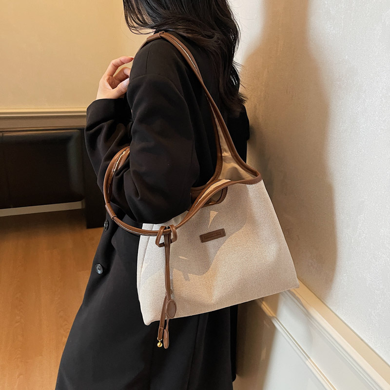 Autumn New Retro Niche Design Large Capacity Women's Handbag Autumn New Casual Women's Commuting Shoulder Bag Autumn New Designer Bag Women&