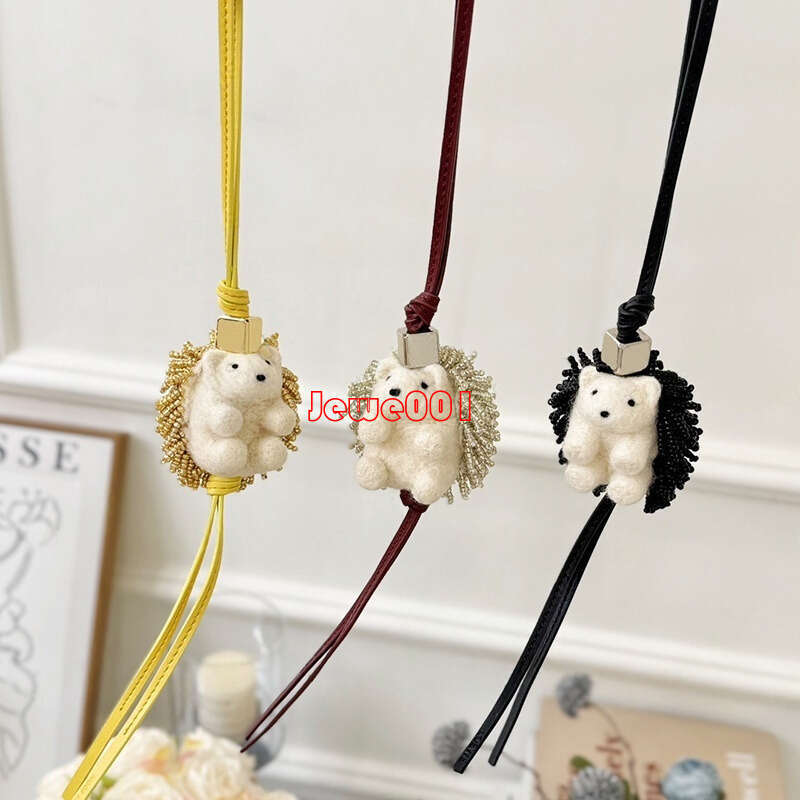 Hedgehog Desigenr Bag Charm For Women Leather Fashion Keychain Letter Lanyards Mens Luxury Keychains Bag Pendant