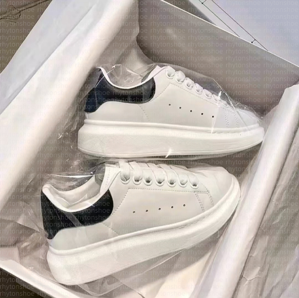 Sneakers desianer Casual Shoes Leather Trainers Oversized Sneakers womens Flats Platform Shoes White Black Luxury Loafers Velvet Suede Women Lace Up Men