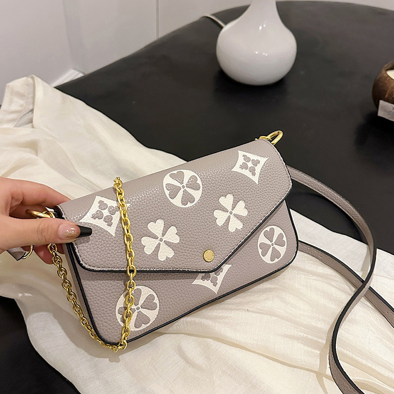 2025 New Style Handbag - Women's Bag - Fashionable and Versatile Chain Strap Shoulder Sling Bag - High-end Patterned Commuter Bag free shipping