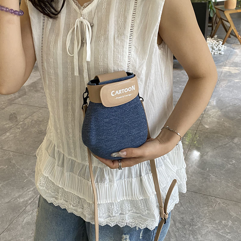 Niche Design Sweet Cool Fashion Phone for Women Crossbody 2025 New Summer Boxing Gloves Small Shoulder Bag ddmymoon