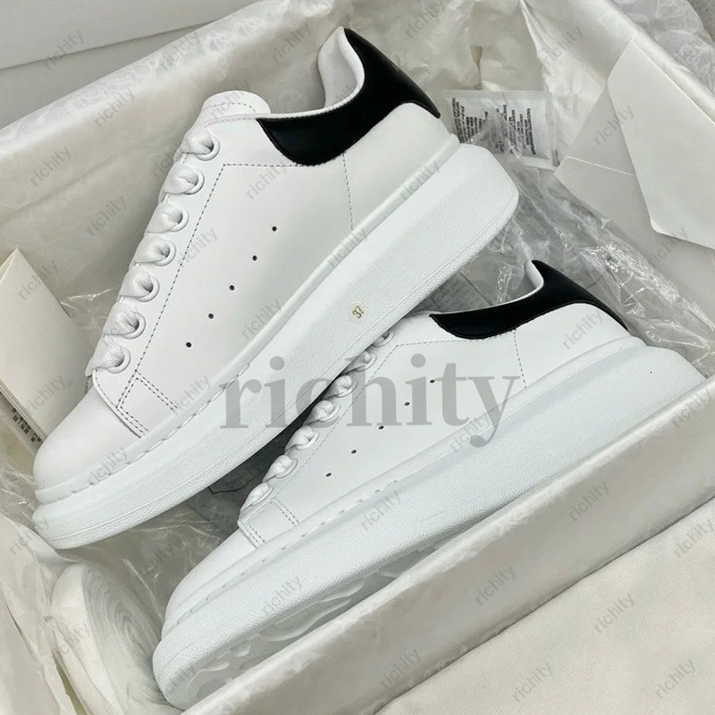 designer Casual Shoes Leather Trainers Oversized Sneakers Women's Flats Platform Shoes White Black Luxury Loafers Velvet Suede Women Lace Up Men Szie 35-46
