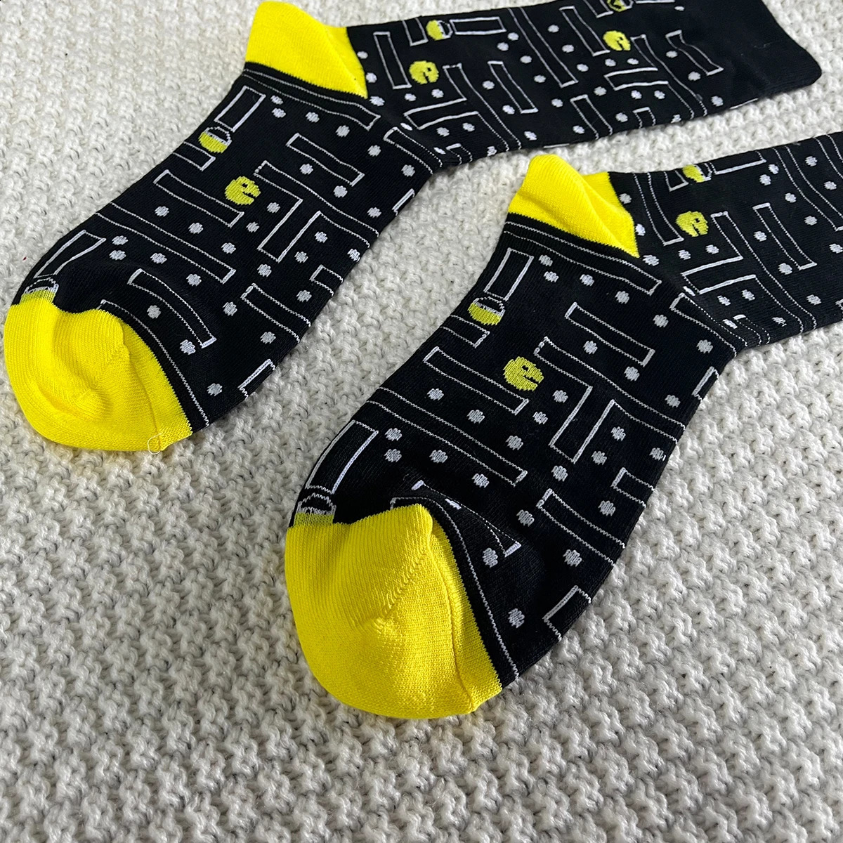 1 Pair Unisex Old School Game Sock Trendy Fashionable Suit In All Seasons For Daily Street 250805