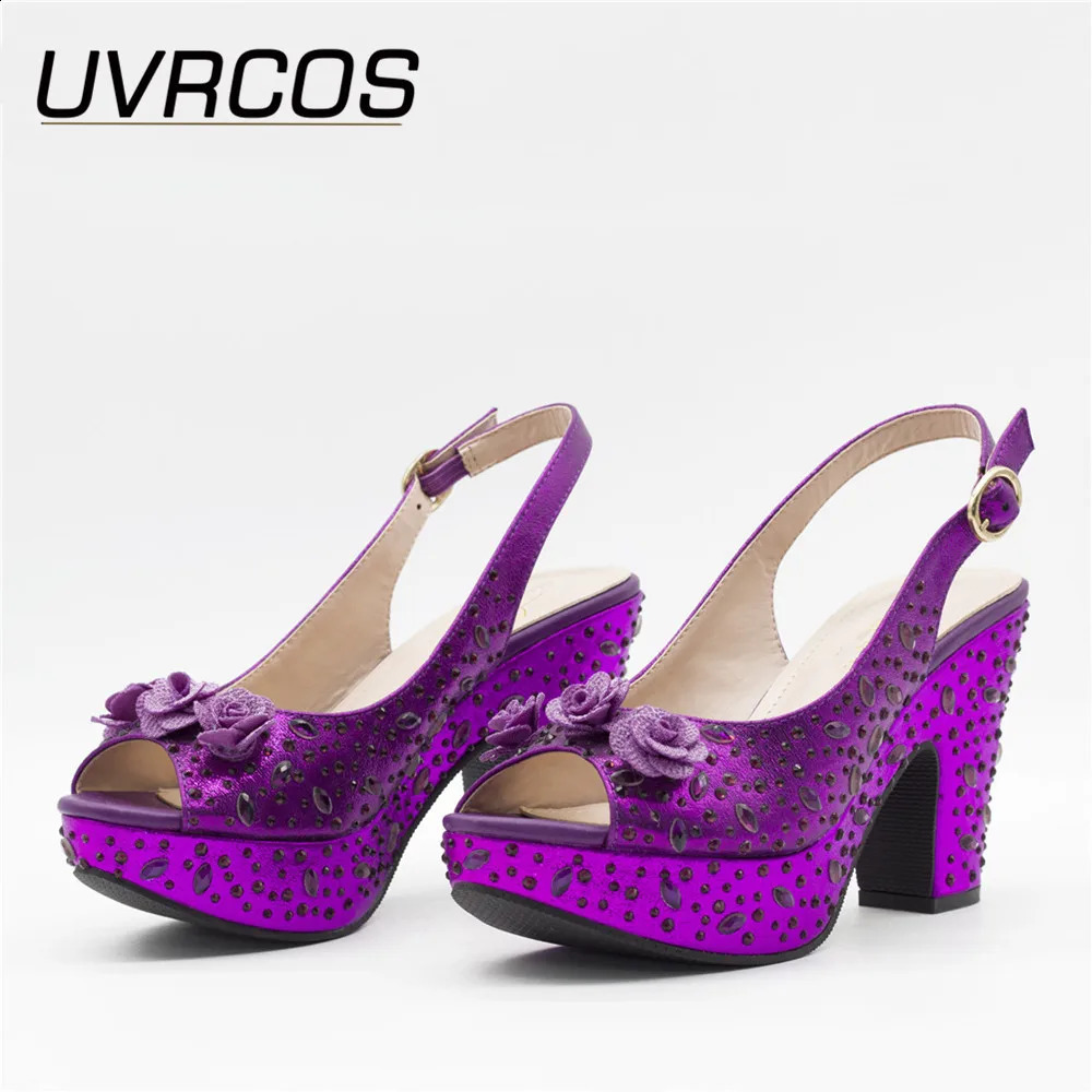 Latest Red Color Shoes for Women Sandals Fashion Women Clear Rhinestone Heels High Heels Sexy Ladies Dress Shoes 250805