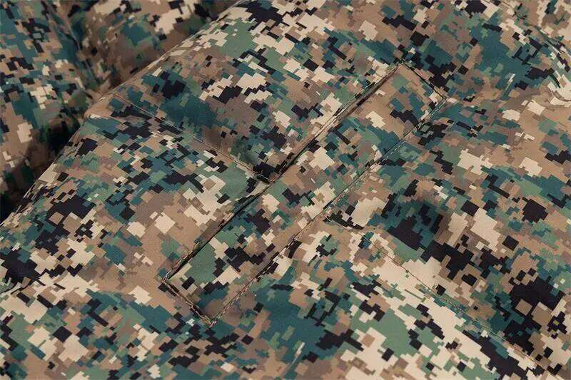 New 2025 Men THUG CLUB Digital Camouflage Puffers & Jackets / Down Coats Vest Cotton Thicken Warm Winter #C33