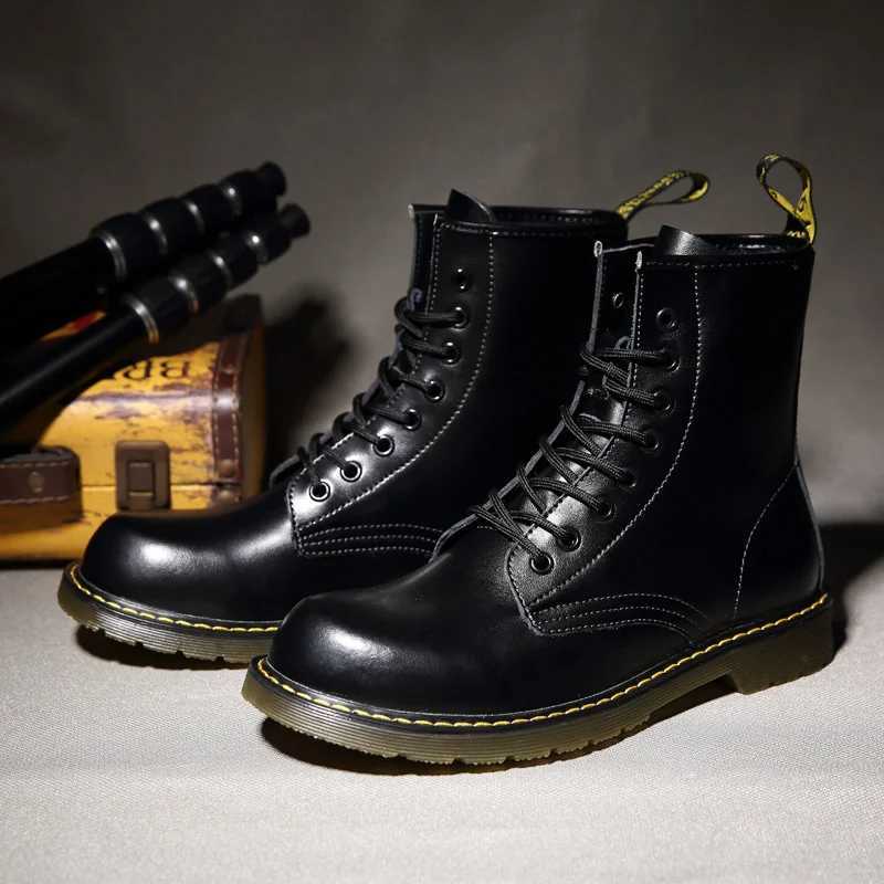 Winter Mens Leather High Top Large Size Casual Boots Couple Anti-Slip and Wear-Resistant Gradient Color Outdoor Tooling Shoes W250811