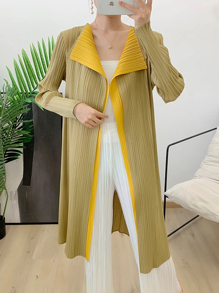 Miyake Double Layer Color Block Pleated Trench Coat Women Long Sleeve Lapel Medium Cardigan Elegant Windbreaker Lady 250809
