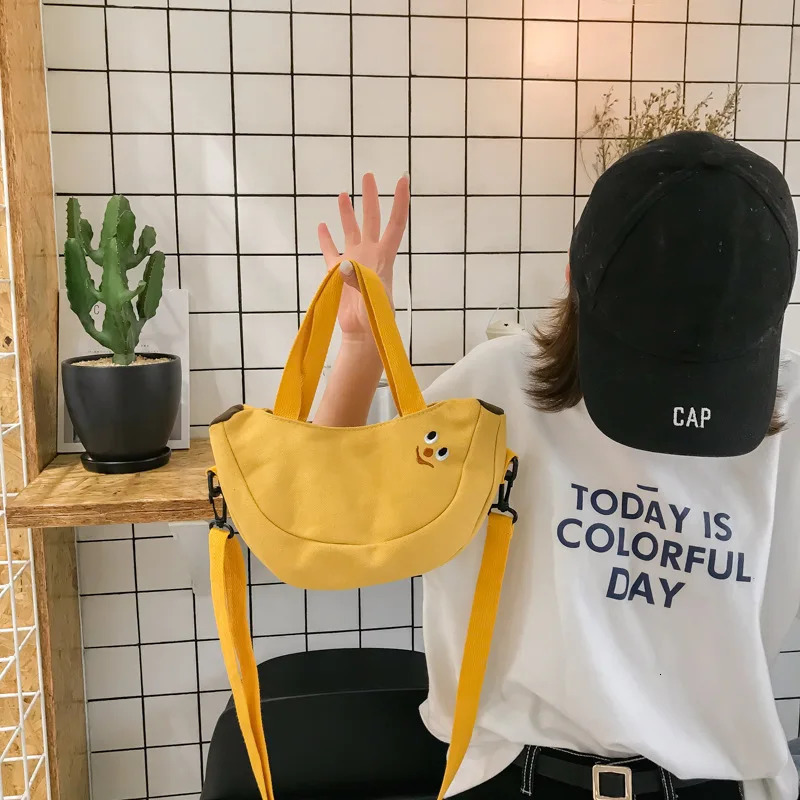 Canvas Bag Female Creative Quirky Banana Apple Shape Fruit Japanese Sweet Girl Soft Crossbody 250811
