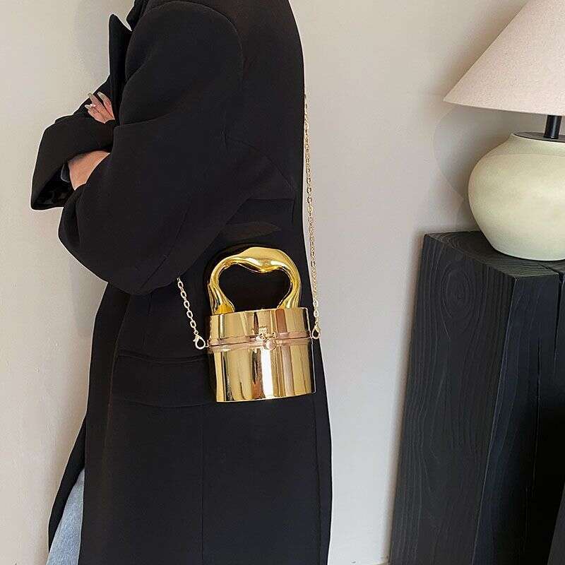 2024 New Women's Bag European and American Fashion Ins Style High-Value Mini Pocket Red Envelope