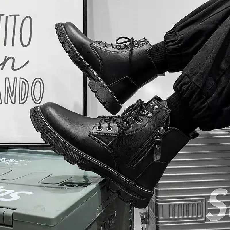 Man Shoes Warm Leather Black with Fur Winter Waterproof Boots for Men High Quality New Offers Designer Casual Sale Low Price Y2k W250811