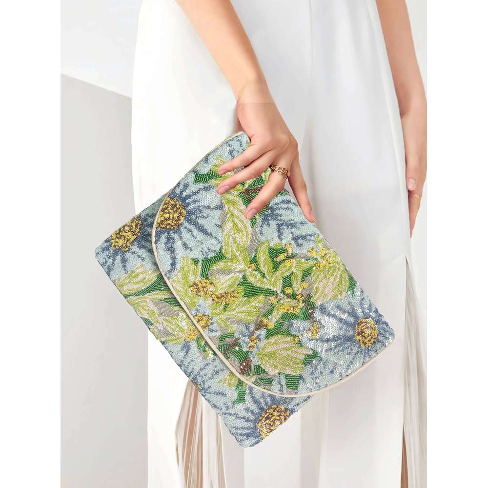 Women's elegant random shiny sequin flower pattern flip large capacity envelope bag, suitable for wedding banquets