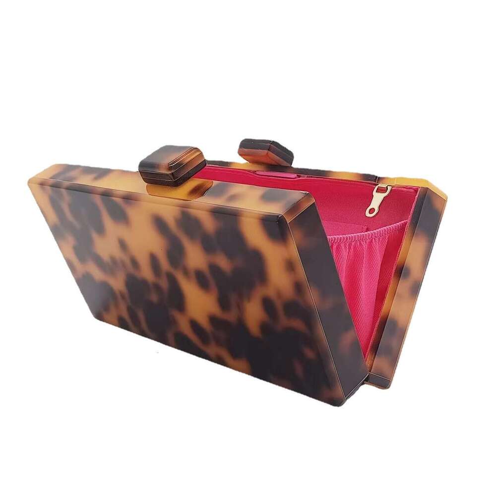 2022 Summer Evening Amber Color Trendy Acrylic Shoulder Chain Bag for Women