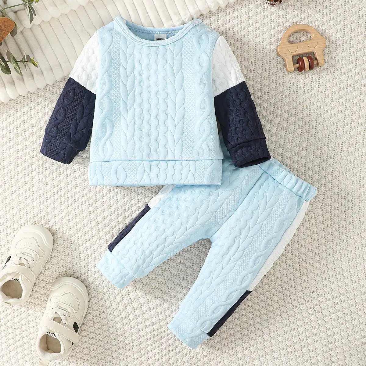 Baby Shoulder Buckles Long Sleeved Thick Textured Silk Cotton White Black Gray Stitching Fashion Baby Set Z250811