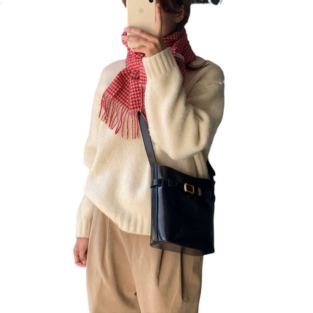 Korean Version Ins Oil Wax Leather Single Shoulder Crossbody Small 2025 High-end Simple Bucket Bag for Women