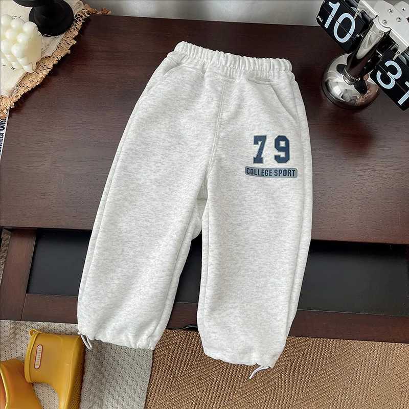 Baby Boy Sets Childrens Clothes Suit Autumn Long-Sleeved Sweater Sweatpants 2Pcs New Kids Half-Zip Collar Fashion Outfits Z250811