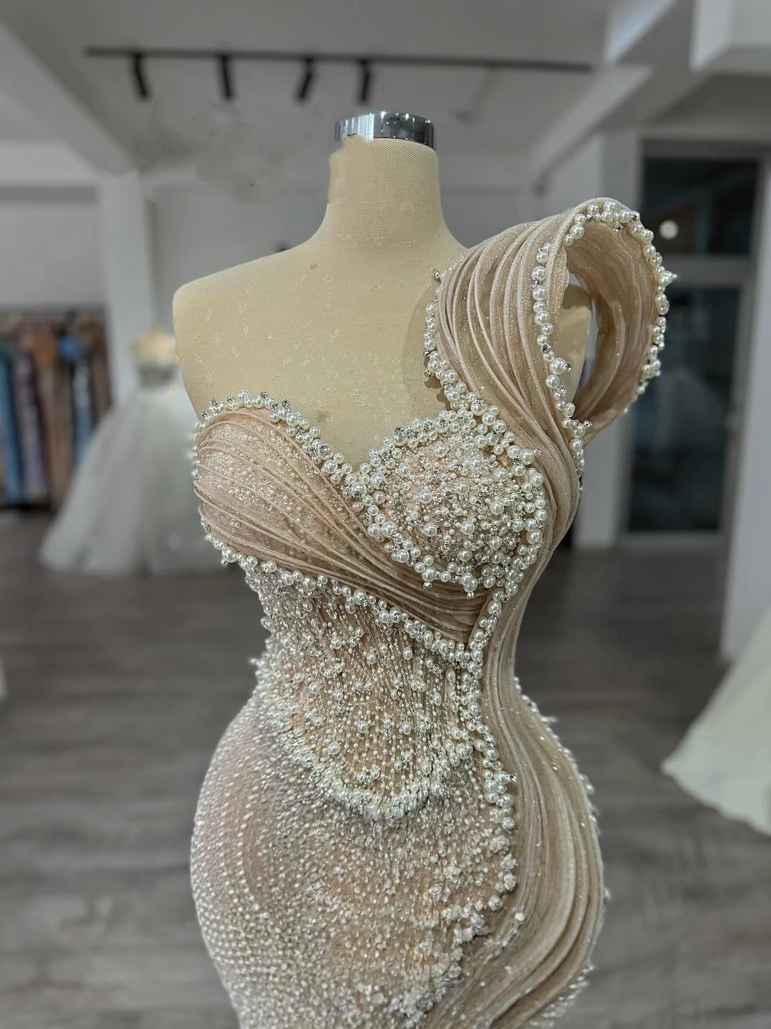 Fashion Pearls Evening Dresses Beading Rhinestone Prom Gowns Sequins Mermaid Sleeveless Customized Bride Vestidos de noche Plus Size
