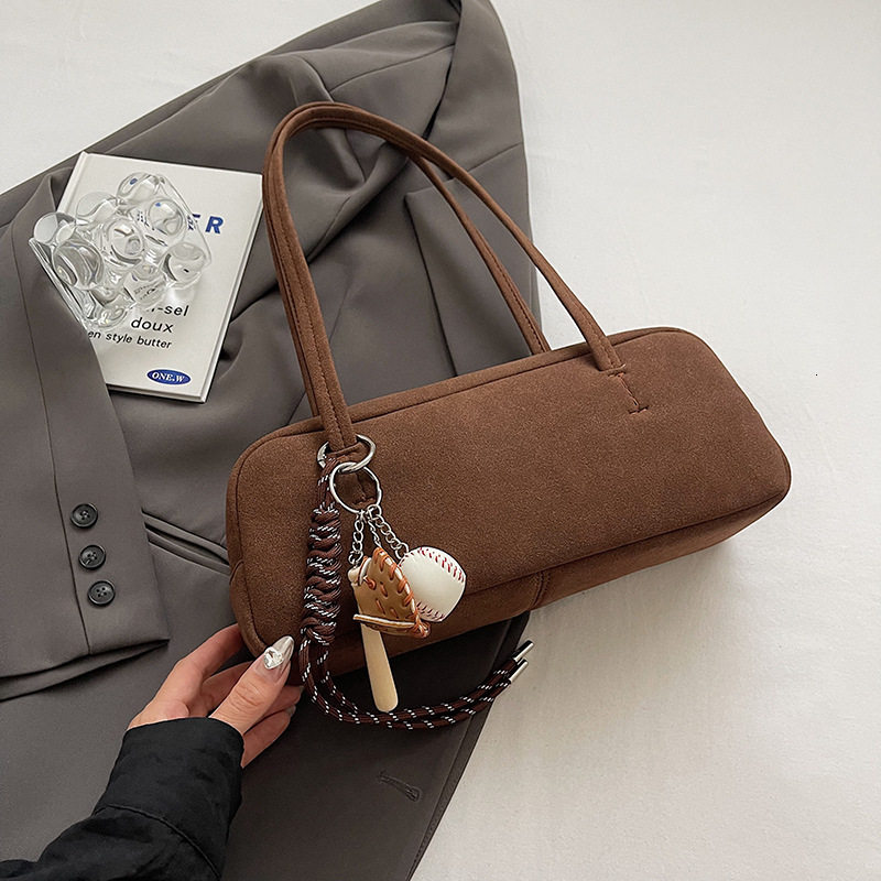 High-End Fashion Underarm 2025 Korean Style Trendy Suede Baguette Commuter Women's Shoulder Bag ddmymoon