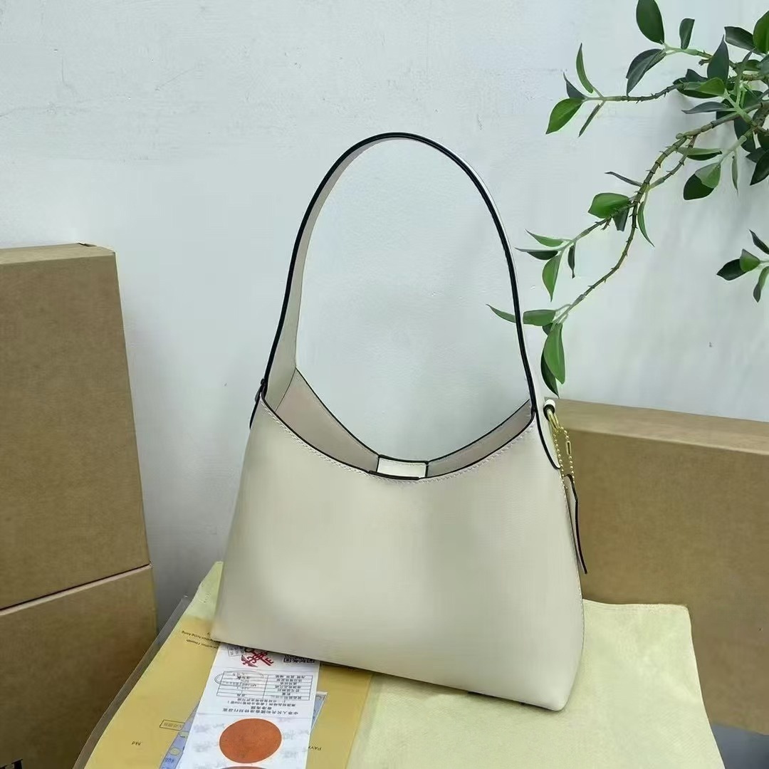 Luxury Handbag Designer Bag Large Capacity Shoulder Bag Tote Bag Oil Wax Leather Classic Print Stylish Casual Holiday Bag