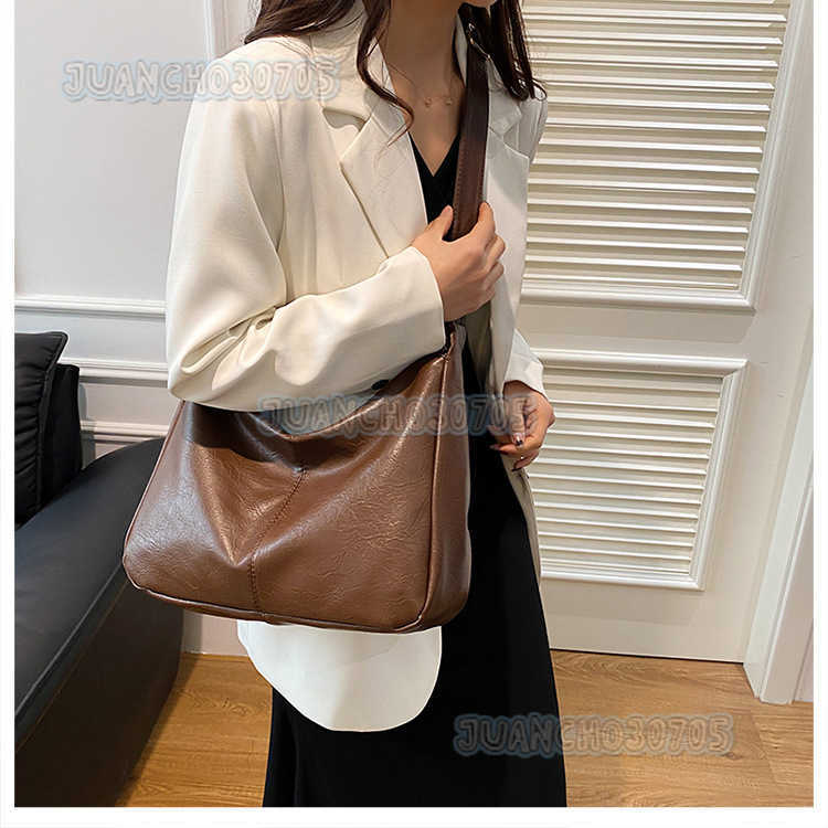 Fashion Commuter Bag for Women 2025 New Crossbody Bag Large Capacity Underarm Tote Bag H250809