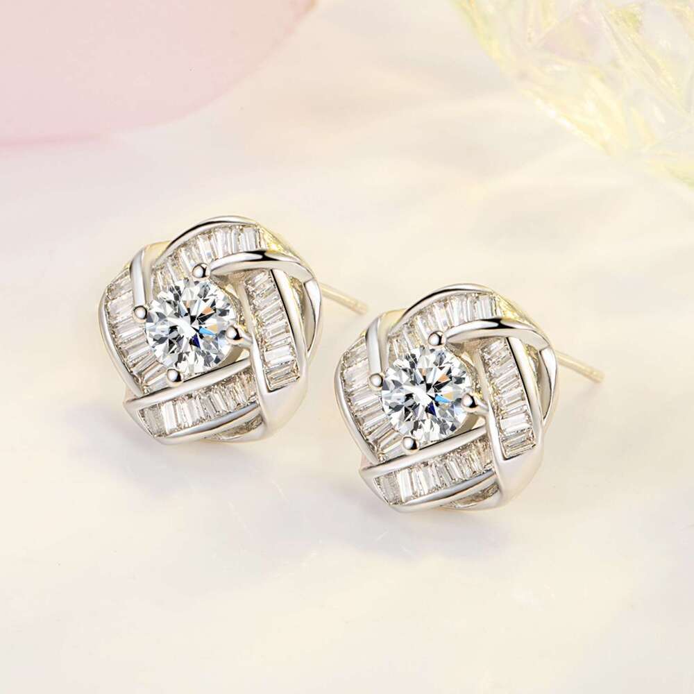 DHcollections Elegant Micro Pave Simple Internet Celebrity Personality Full Dia Baguette Zircon Rotating Love Earrings