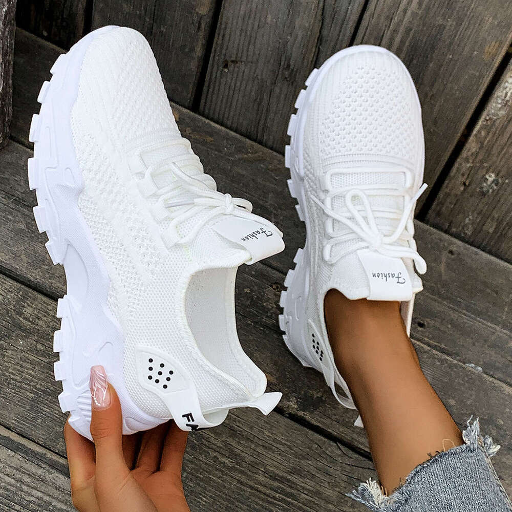 Women's Spring Fashion New Running Mesh Breathable Thick Designer Shoe Sole Korean Style Sports Shoes