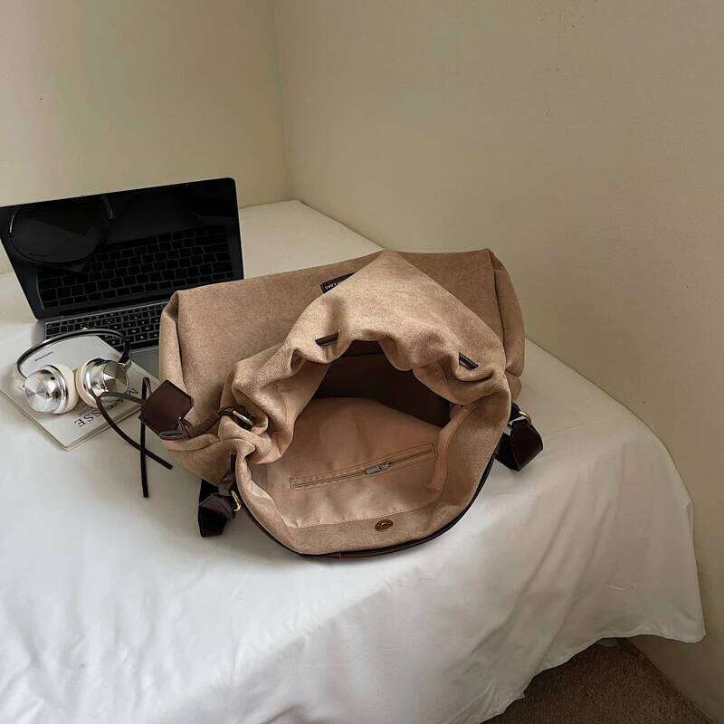 LEFTSIDE Retro Frosted Veet Leather Large Bucket Bags for Women 2025 Winter Female Shoulder Females Crossbody Bag Handbags