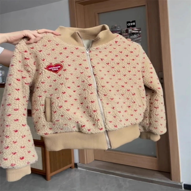 Korean Fashion Winter Women Tops Polka Dot Lamb Wool Stand Collar Long Sleeve Zipper Warm Coats Female Jacket 250804