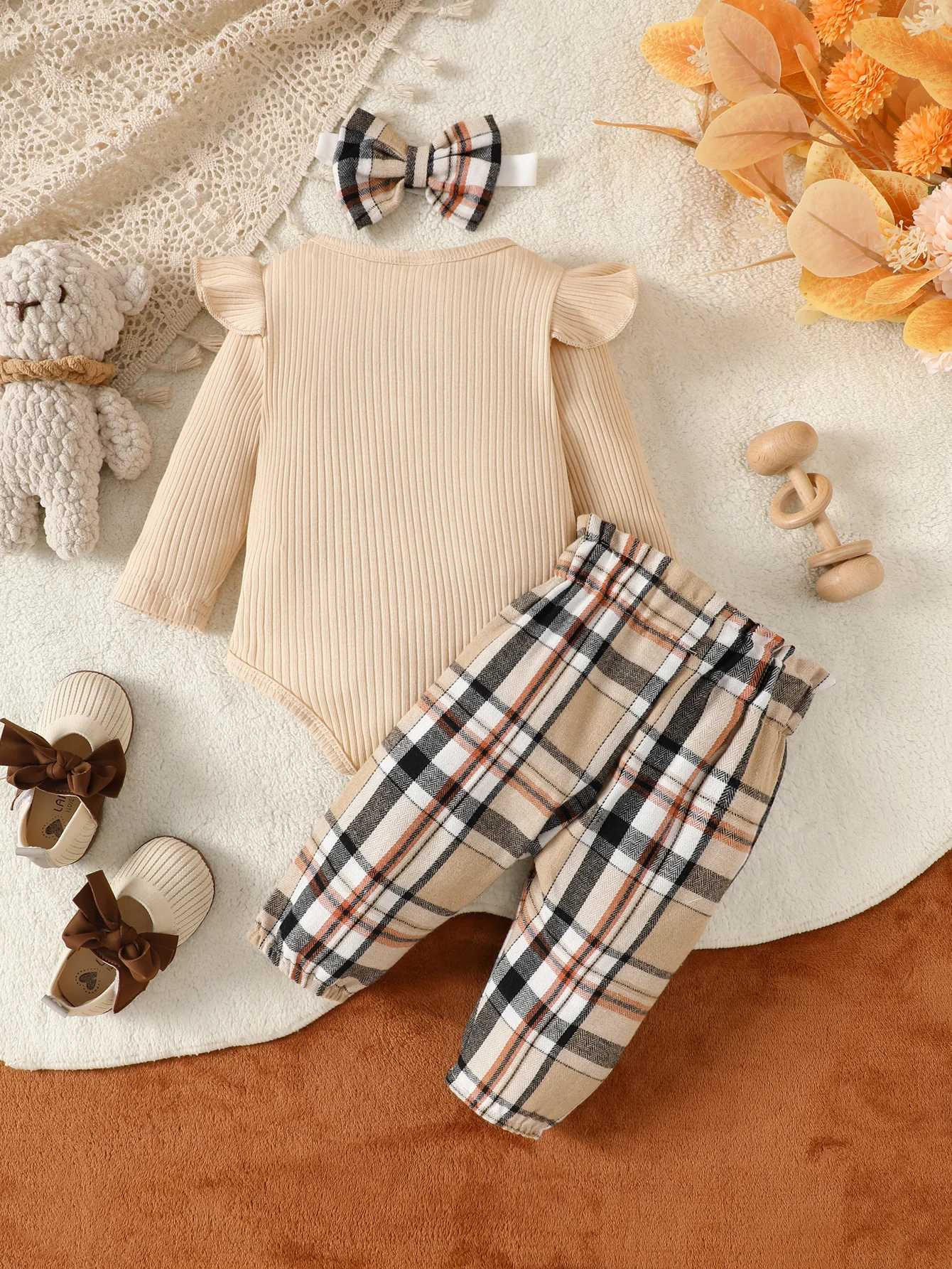 Baby Girl and Child Spring and Autumn Apricot Round Neck Bear Long Sleeve Jumpsuit and Bow Plaid Pants with Headband Set Z250811